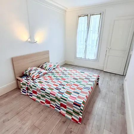 Saint Germain Des Pre, 2 Pieces Au Coeur Du 6e ,parfait Pour Escapade Parisienne